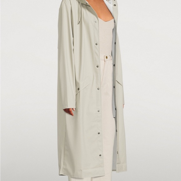 NWT Rains Women's Long Jacket in Cement color - Picture 4 of 13